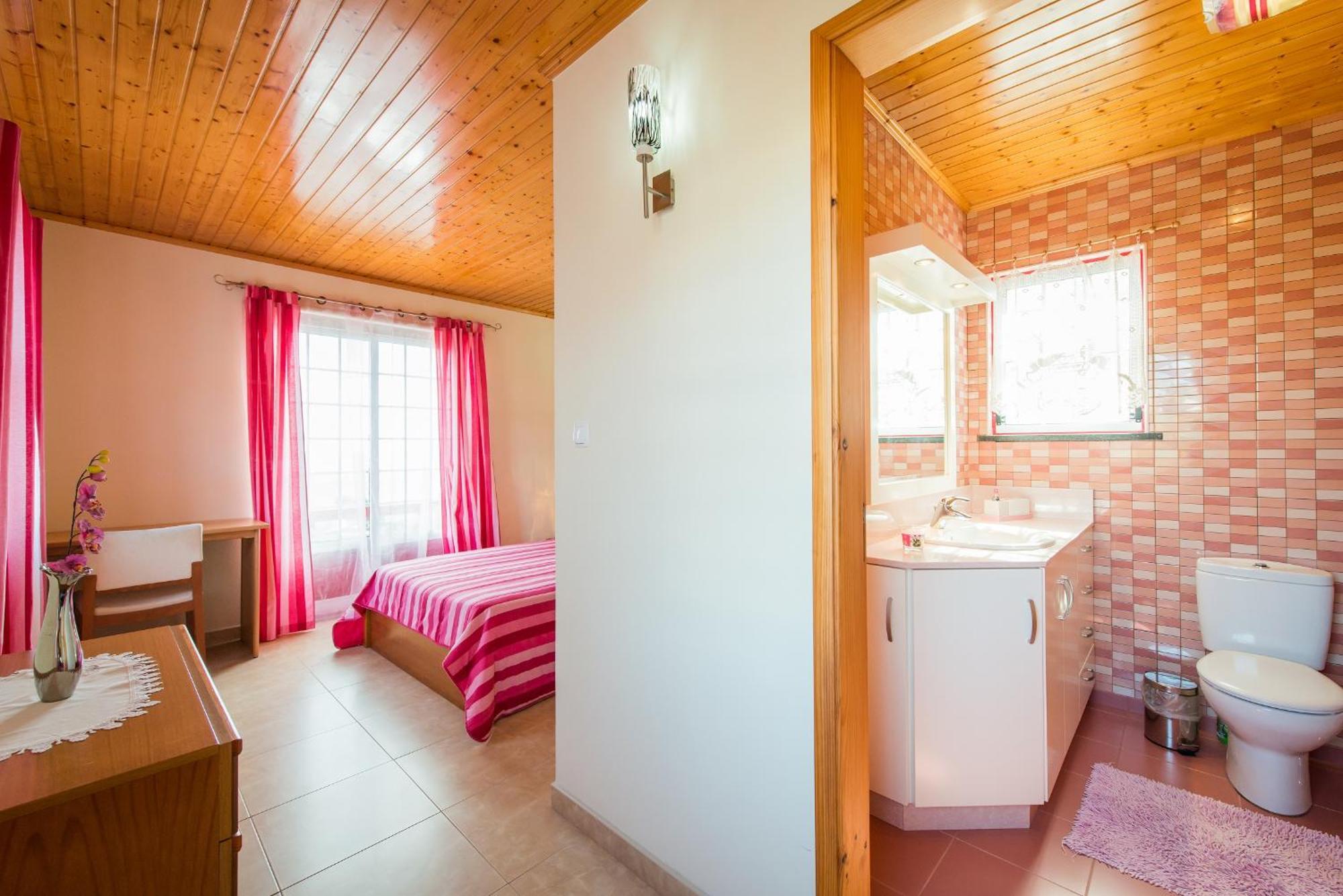 Adega Pedra Do Lagar Villa Calheta de Nesquim ภายนอก รูปภาพ