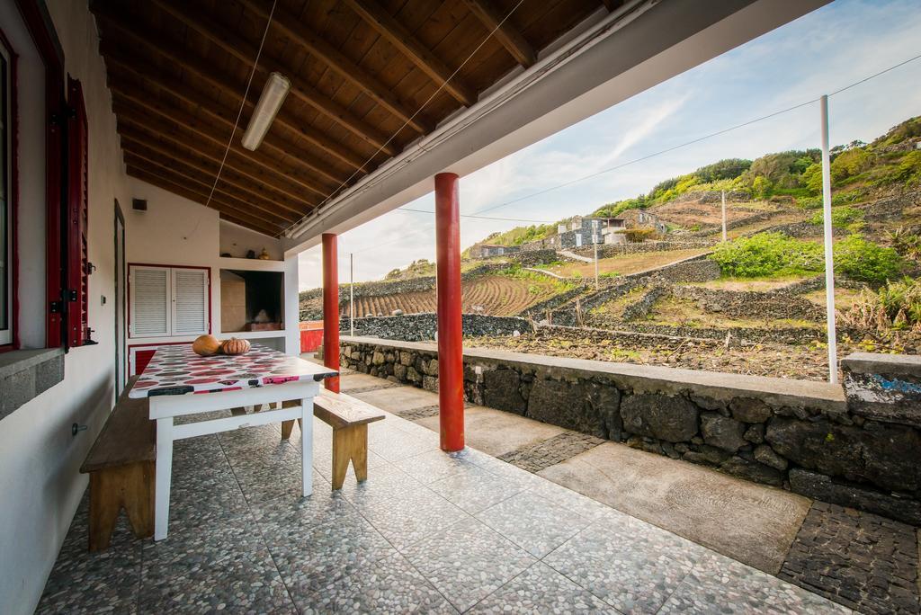 Adega Pedra Do Lagar Villa Calheta de Nesquim ภายนอก รูปภาพ